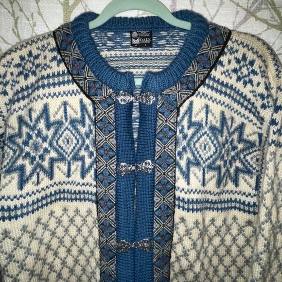 Dale of Norway Vintage Fair Isles Wool Blue & Cream Cardigan SZ S - Picture 4 of 10